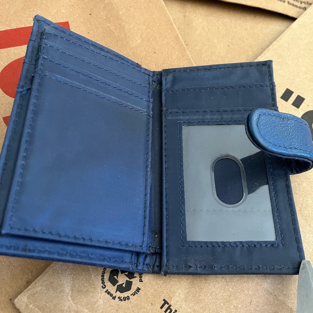 Wallet - Picture 4 of 6